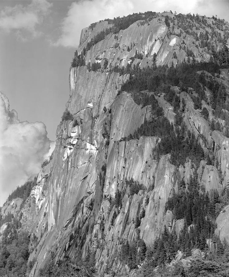 102986-BW Grand Wall Stawamish Chief Photograph by Ed Cooper Photography
