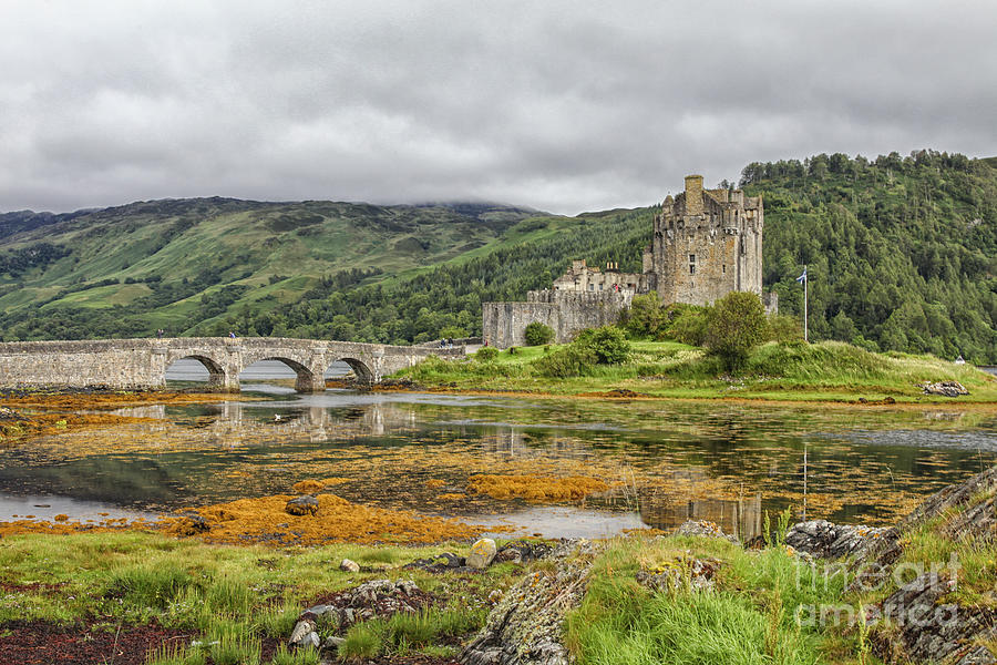 Eilean Donan castle in Scotland Photograph by Patricia Hofmeester