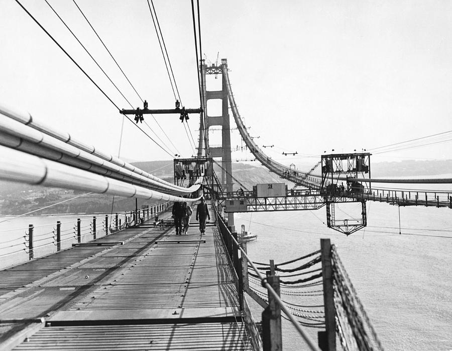 Golden Gate Bridge Photograph - Golden Gate Bridge Work #11 by Underwood Archives