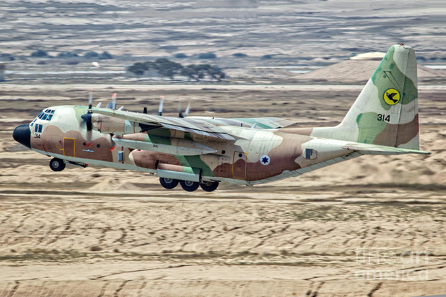 Israel Air Force C-130 Hercules #11 Photograph by Nir Ben-Yosef