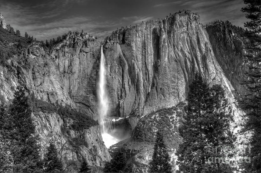 Yosemite Falls #11 Photograph by Marc Bittan