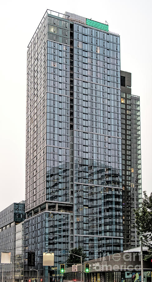 1100 Howell Street Condos Building in Seattle Photograph by David Oppenheimer