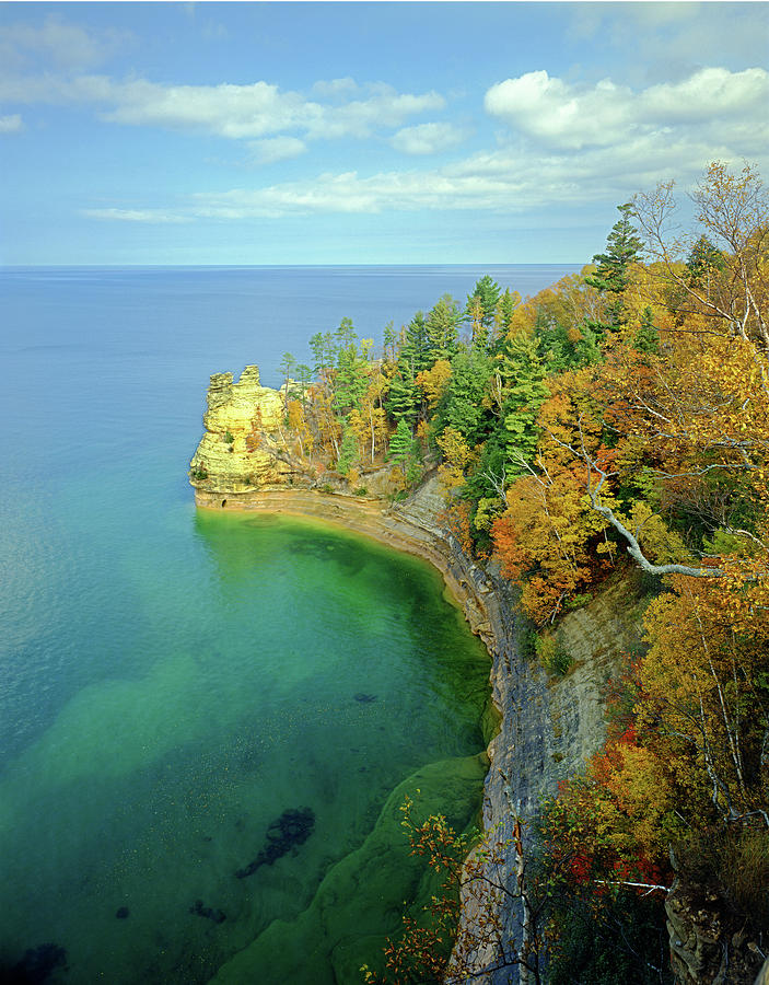 126221 Miners Castle at Pictured Rocks Photograph by Ed Cooper Photography