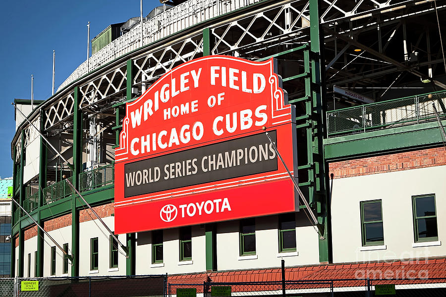 1280 Wrigley Field Sign Photograph by Steve Sturgill