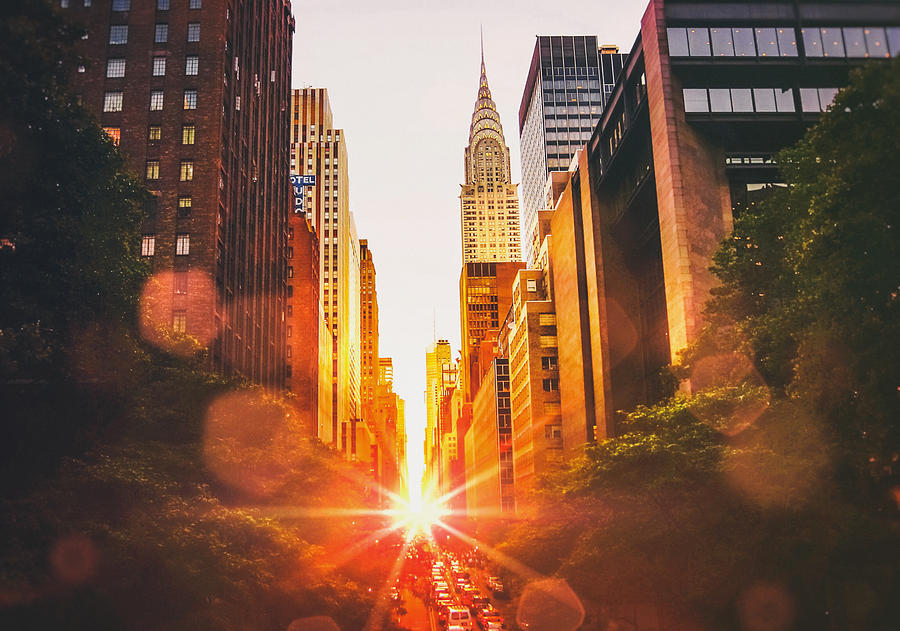 Sunset Photograph - New York City #13 by Vivienne Gucwa