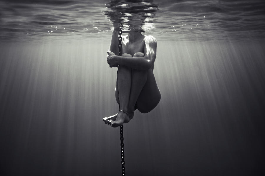 Swim Photograph - 130822-8502 by Enric Gener