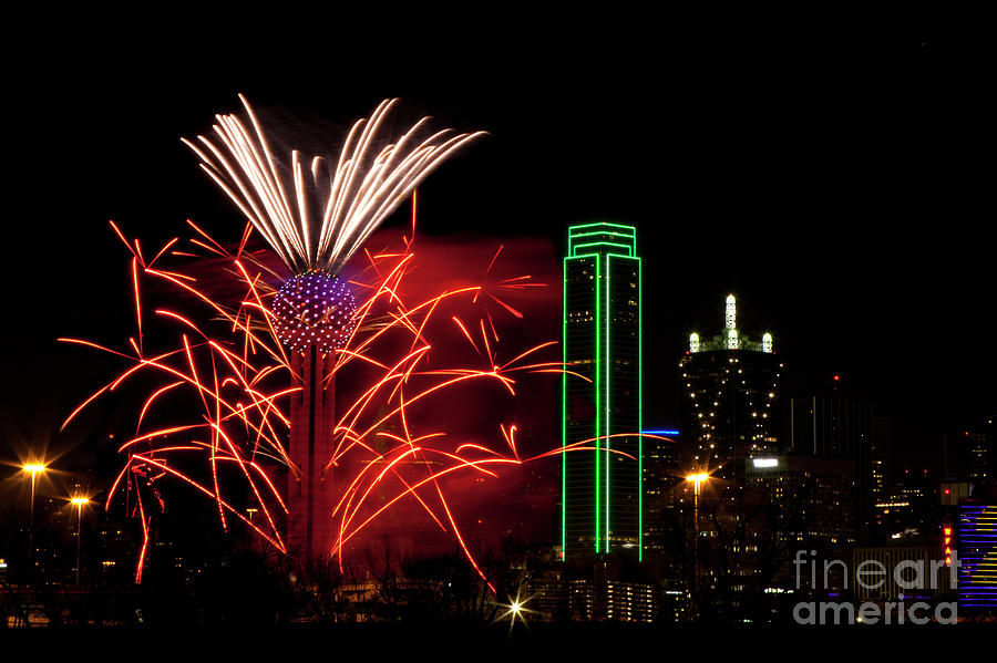 Dallas Texas - Fireworks #14 Photograph by Anthony Totah