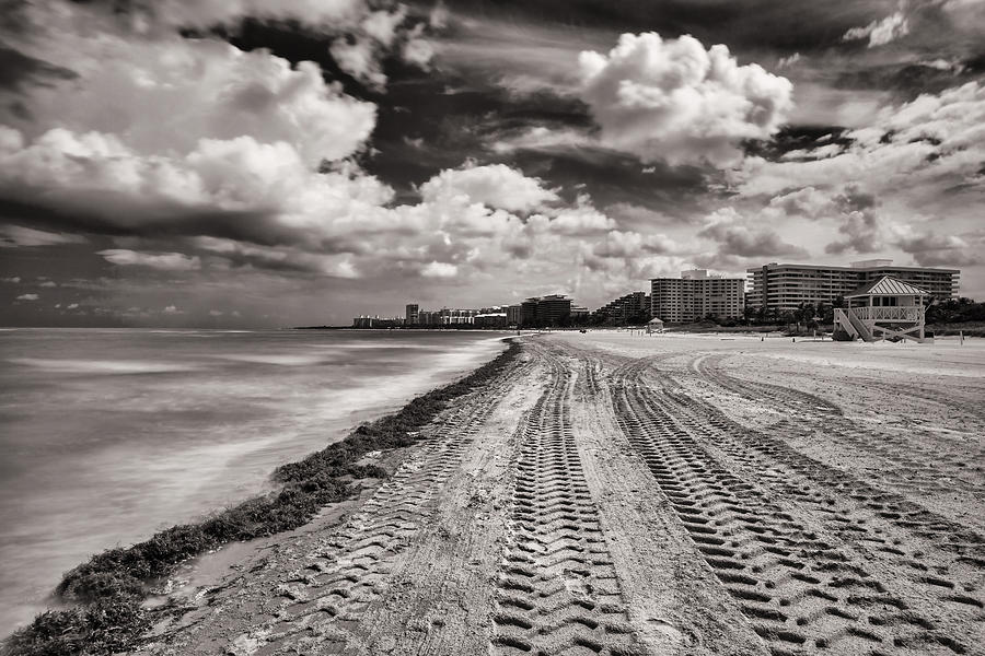 Crandon Park Beach #15 Photograph by Raul Rodriguez