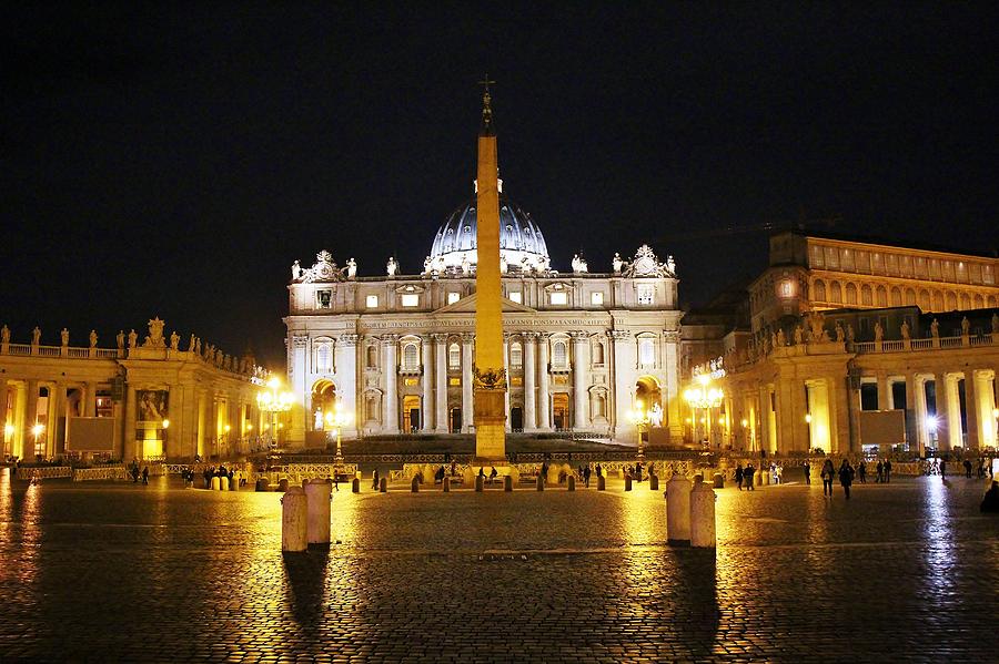 Vatican #15 Photograph by Donn Ingemie