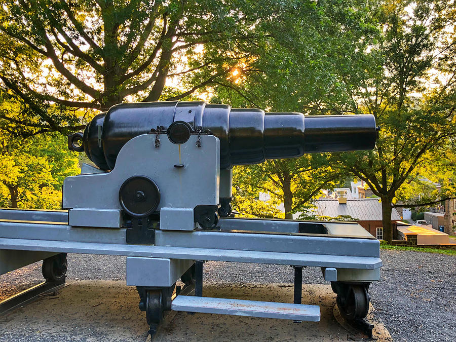 North Carolina Photograph - 150 pounder Armstrong Cannon by Bill Rogers