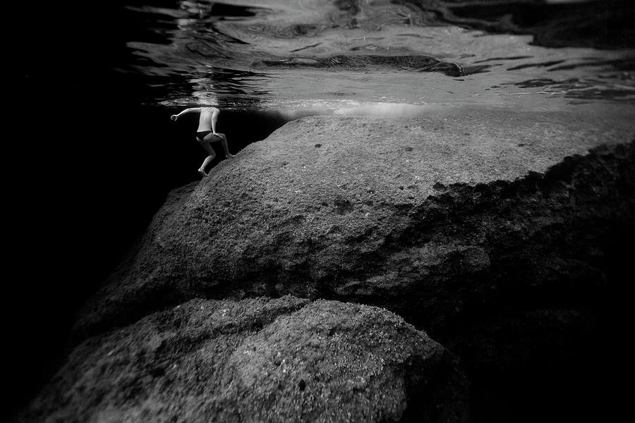 Swim Photograph - 160925-2047 by Enric Gener