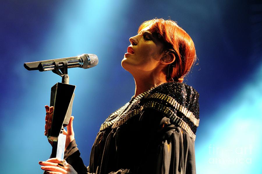 Florence and The Machine #17 Photograph by Jenny Potter