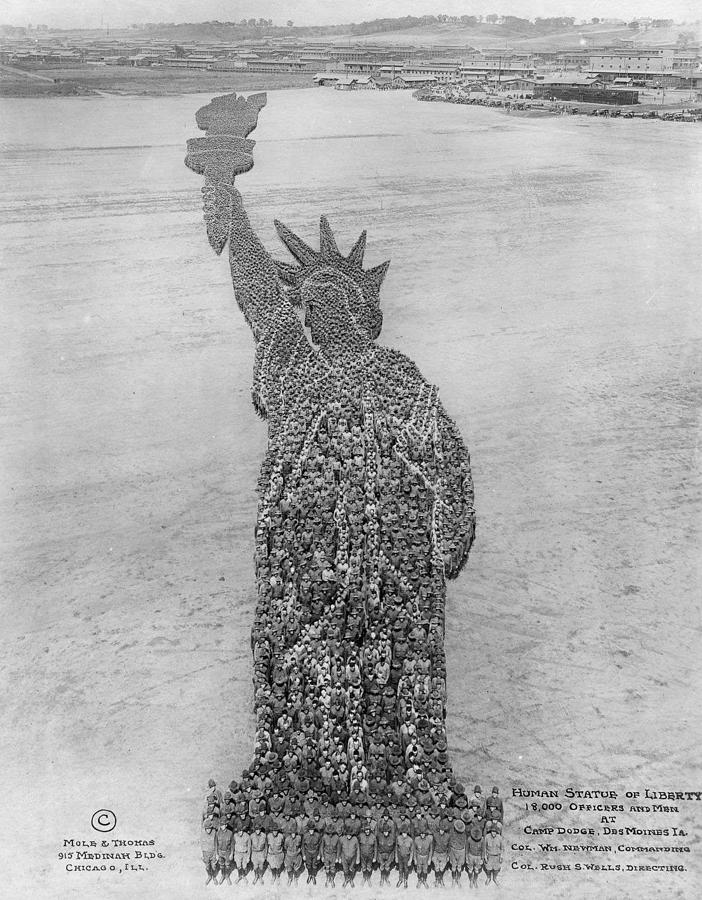 18,000 officers and men form the Statue of Liberty at Camp Dodge in Iowa. 1917 #18000 Painting by Celestial Images