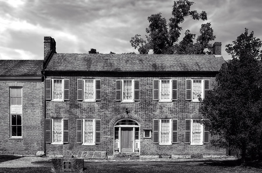 1850 Bardstown Kentucky Home - 2 Photograph by Frank J Benz