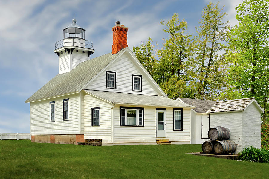 1870 Old Mission Point Lighthouse  -  missionpointlight171433 Photograph by Frank J Benz