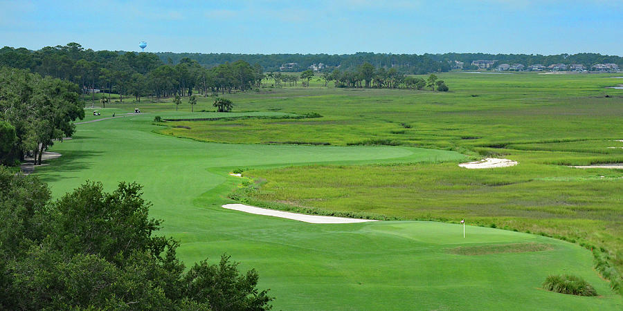 18th Hole at Harbourtown, Hilton Head Photograph by Jerry Griffin