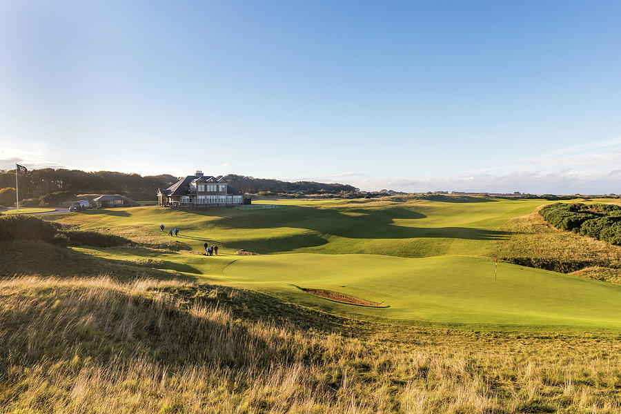 18th Hole At Kingsbarns Golf Links Photograph By Mike Centioli