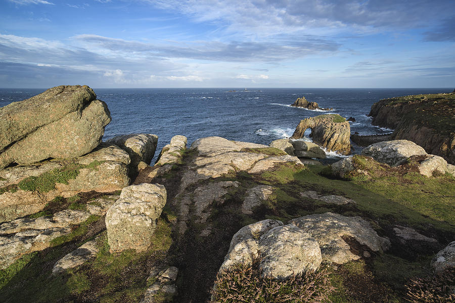 Stunning sunrise over Land's End landscape coastline in Cornwall ...