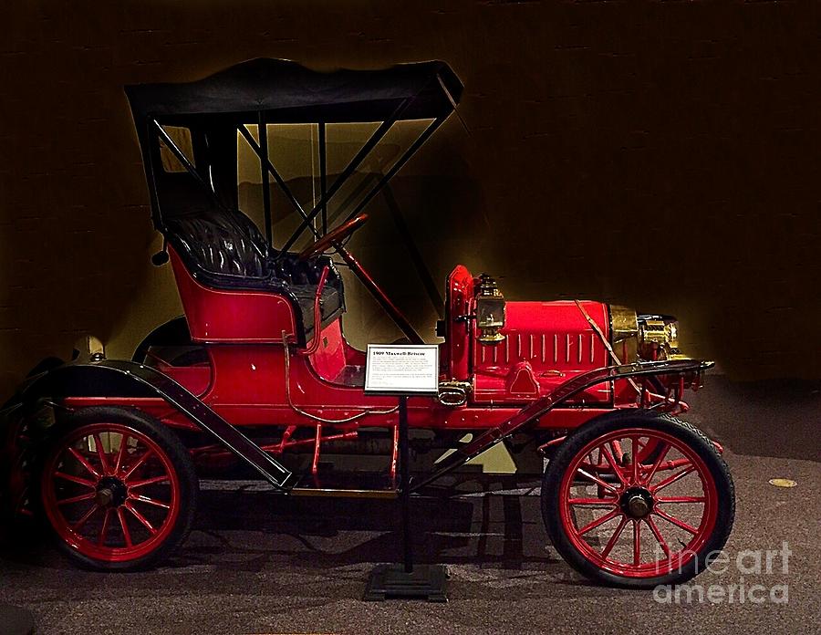 1909 Maxwell Briscoe automobile Photograph by Anne Sands