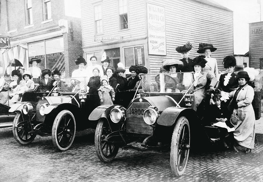 1914 Ladies Road Trip Photograph by Historic Image