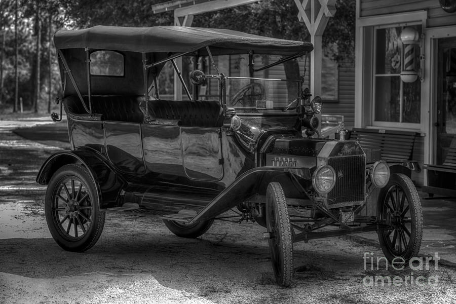 Vintage Photograph - 1916 Ford - Model T by Liane Wright