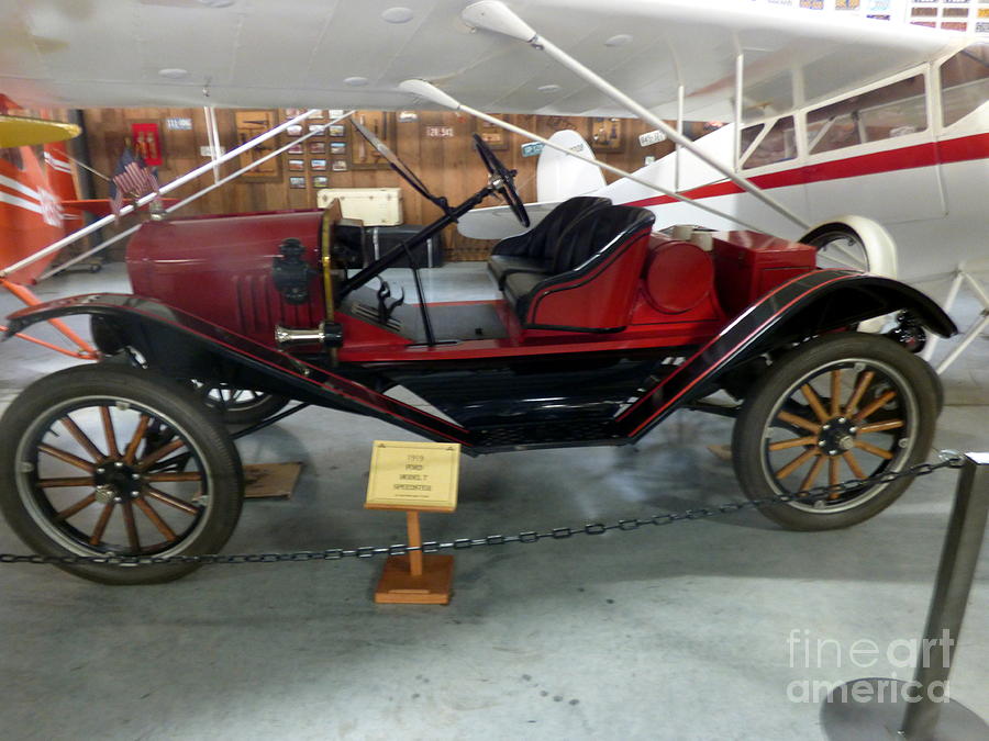 1919 Model T Speedster Photograph by Charles Robinson