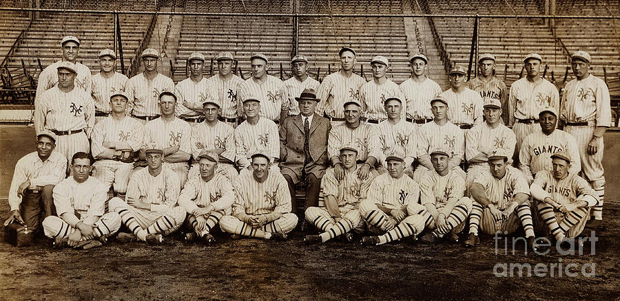 1920 New York Giants Team Photograph by Jon Neidert