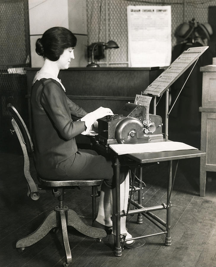 1920s Office Scene Photograph by Underwood Archives - Fine Art America