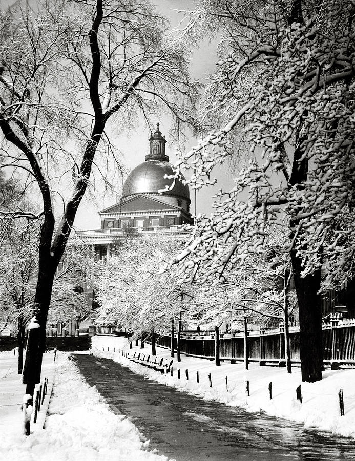 1925 Massachusetts State House in Winter Photograph by Historic Image