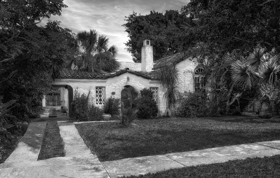 1926 Venetian Style Florida Home - 32 Photograph by Frank J Benz