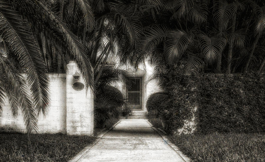 1926 Venetian Style Florida Home Entrance - 3 Photograph by Frank J Benz