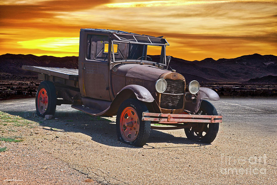 1928 Ford Flat Bed Truck Photograph by Dave Koontz