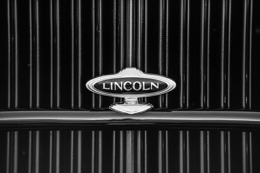 1932 Lincoln KB Boattail Speedster Grille Emblem -1685bw Photograph by Jill Reger