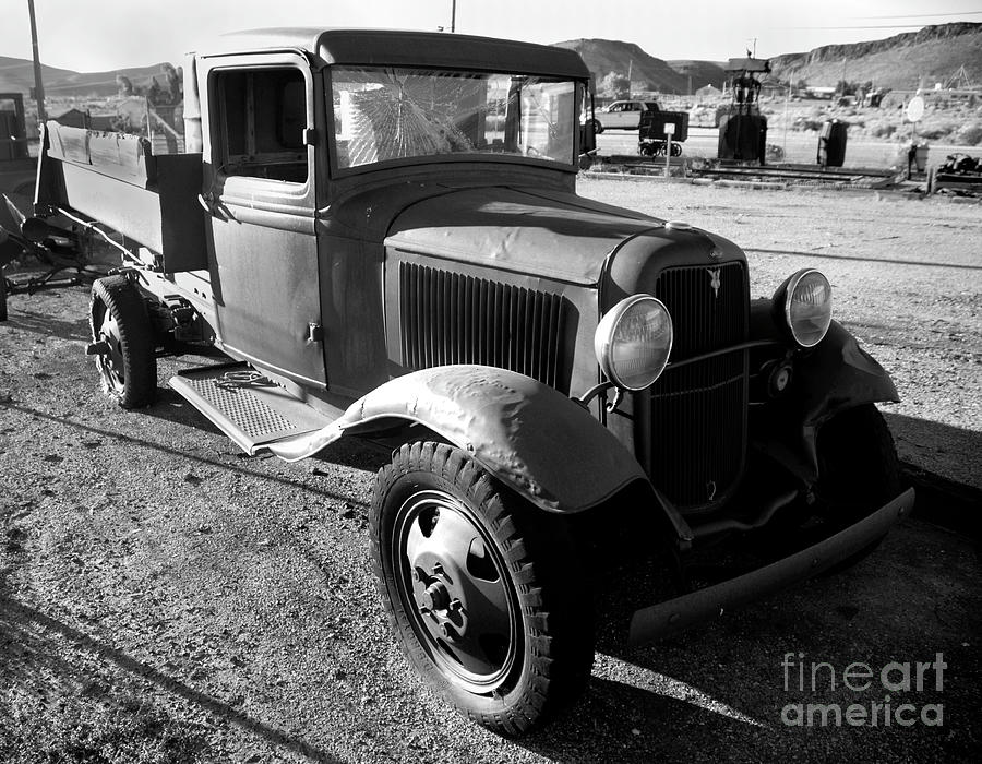 1934 Ford Dump Truck Photograph by Denise Bruchman