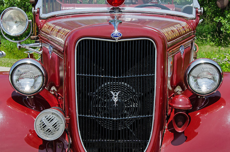 1935 Ford Seagrave Photograph by Susan McMenamin