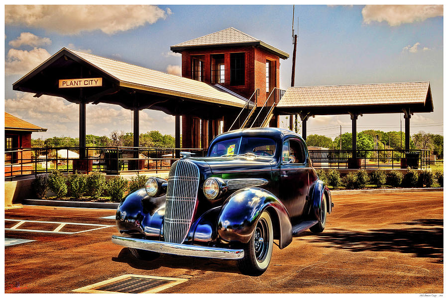 1935 Pontiac Coupe Photograph by Rogermike Wilson