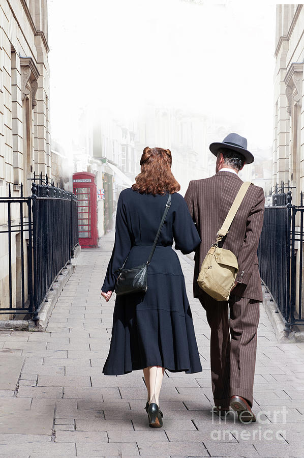 1940s Couple Walking Down The Street Photograph by Lee Avison