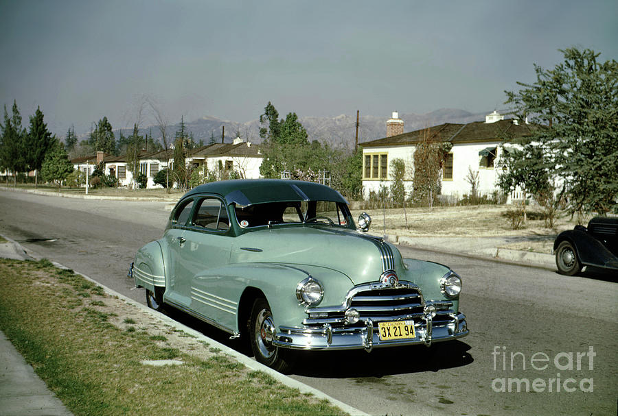 1949 Pontiac Streamliner in southern California Photograph by Wernher Krutein
