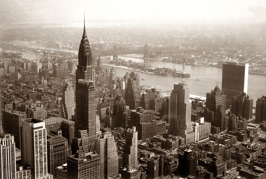 1950 View of Chrysler Building NY Photograph by Marilyn Hunt