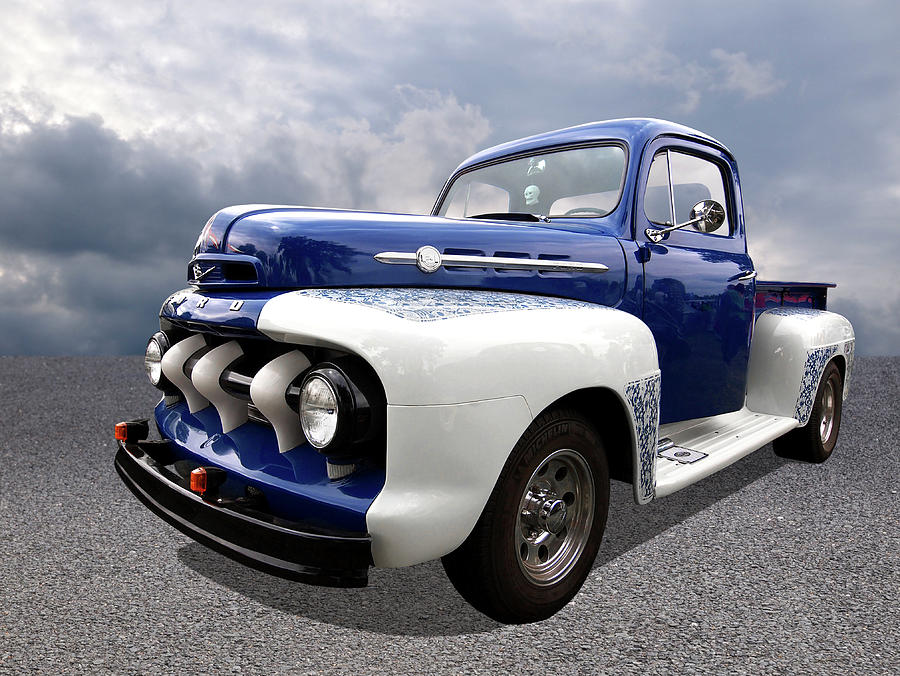 1952 Ford F 1 In Blue And White