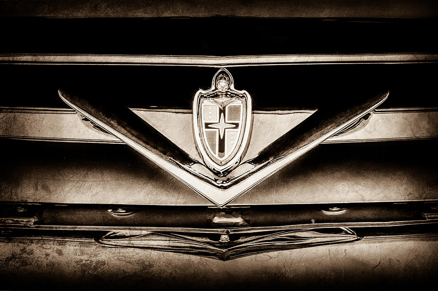 1952 Lincoln Derham Town Car Grille Emblem, 1952 Lincoln Emblem, 1952 Lincoln Grille Emblem, 1952 Li Photograph by Jill Reger