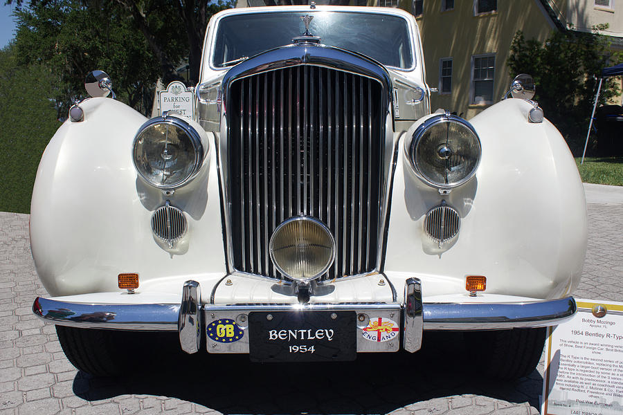1954 Bentley Photograph by Carlos Diaz