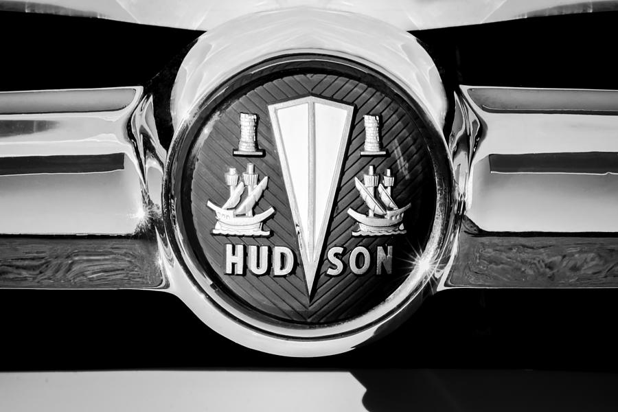 1954 Hudson Grille Emblem -190bw Photograph by Jill Reger