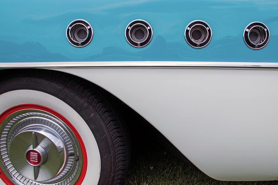 1955 Buick Estate Wagon Photograph by Ira Marcus