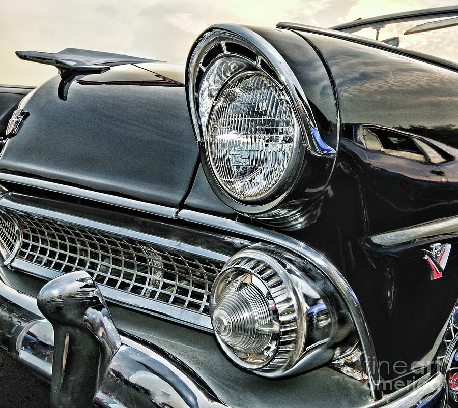1955 Ford Fairlane Front End Photograph by Paul Ward