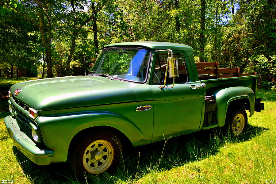 1966 Ford F100 Side View Photograph by Lisa Wooten