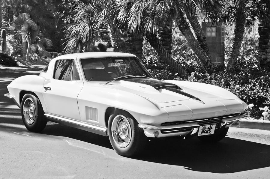 1967 Chevrolet Corvette -013bw Photograph by Jill Reger