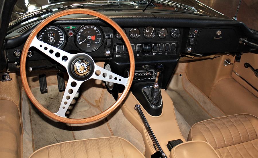 Jaguar Xke Dashboard