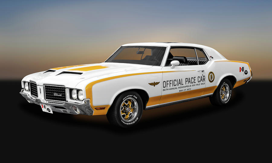 1972 Hurst Olds Pace Car  -  72HURSTOLDS9441 Photograph by Frank J Benz