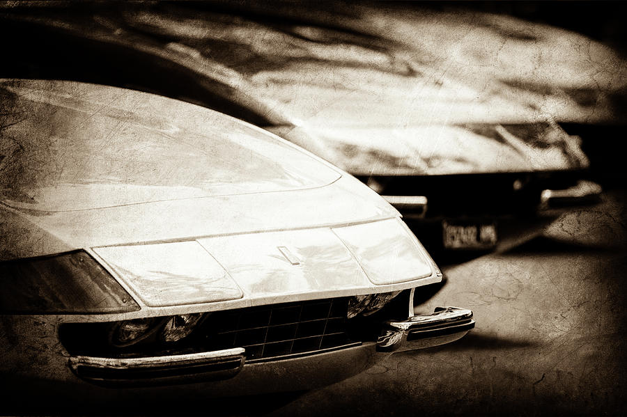 Car Photograph - 1973 Ferrari 365 GTB-4 -0786s by Jill Reger